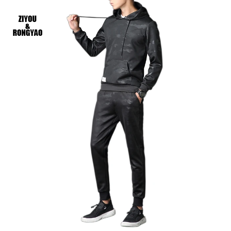 

Autumn and winter new listing 2020 new camouflage clothing men's suit 2pcs men's print loose movement casual men's wear