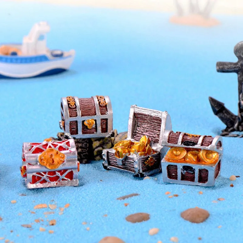 

1 Pcs Treasure Chest Box Antique Creative Fish Tank Aquarium Decoration Landscape Pirate Gold Coins Ornaments Resin Crafts