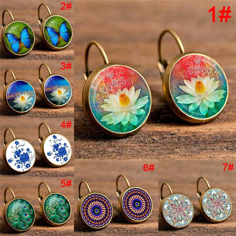 

chinese element Vintage Retro Earrings For Women Party Jewelry Fashion Patten Flower Stud Earrings Gold Color Christmas Gift