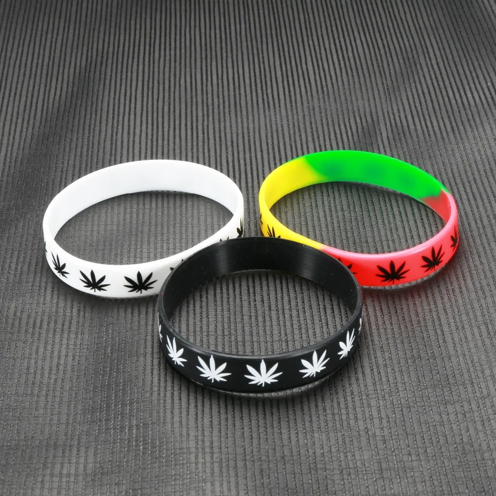 2pcs Leaves Jamaica Weed Rasta Reggae Silicone Bracelet&Bangles Black White Color Wristband Fashion Jewelry
