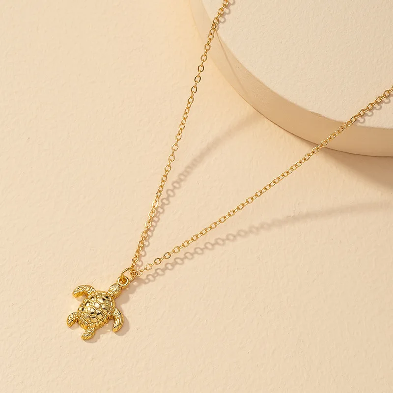 Ожерелье с подвеской в виде черепахи европейском и американском стиле Лидер