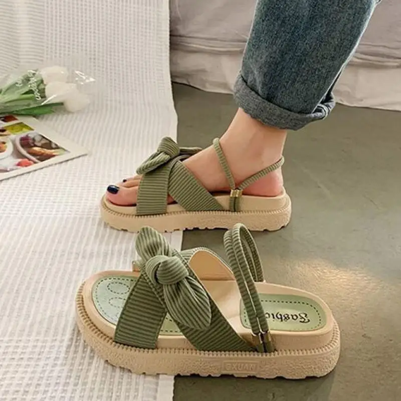 Шлепанцы женские на платформе сандалии толстой подошве пляжная обувь для улицы