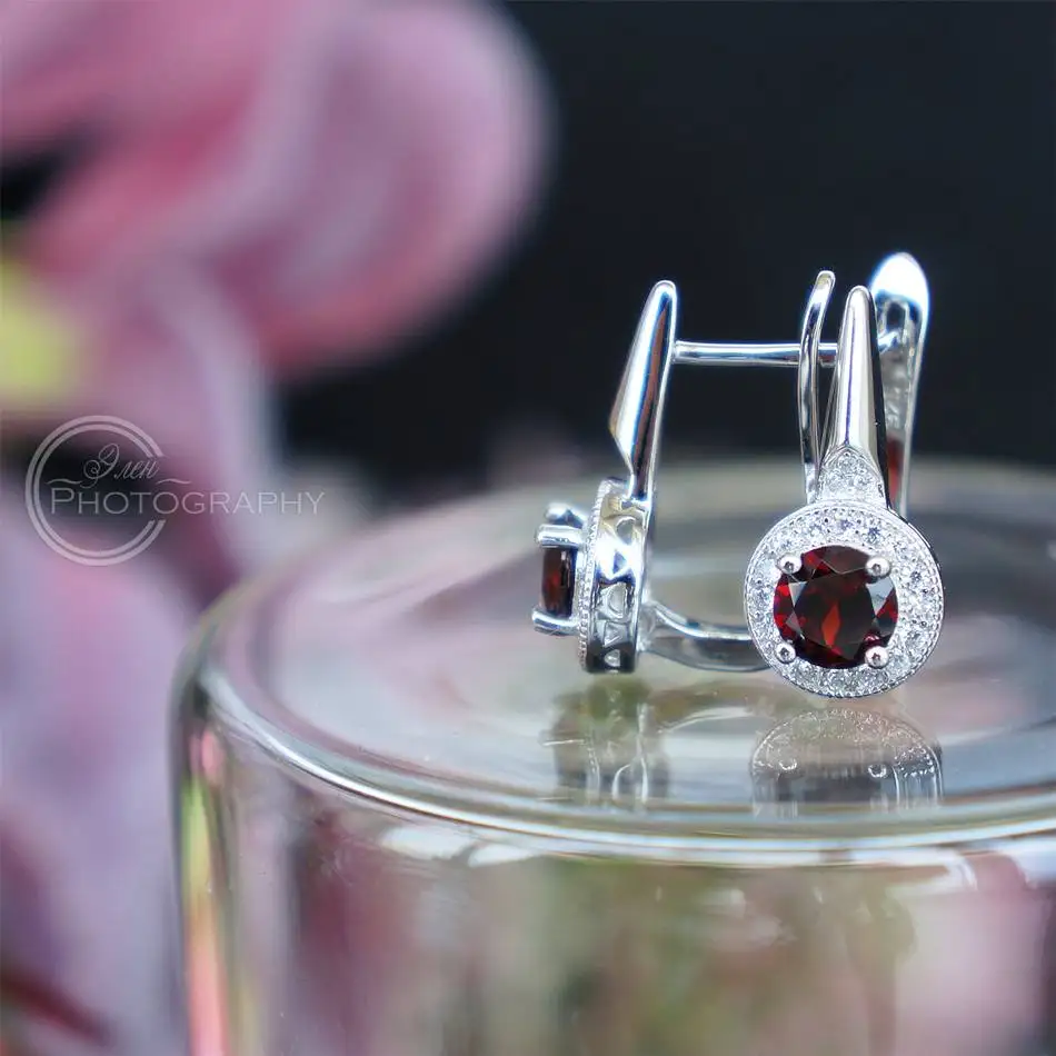 Женские серьги гвоздики GEM'S BALLET 2.10Ct из натурального красного граната с