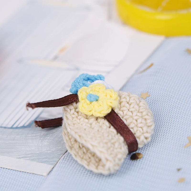 

Cute 2pcs Mini Wool Handmade Knitting Hat Cap DIY Dollhouse Accessories Toy