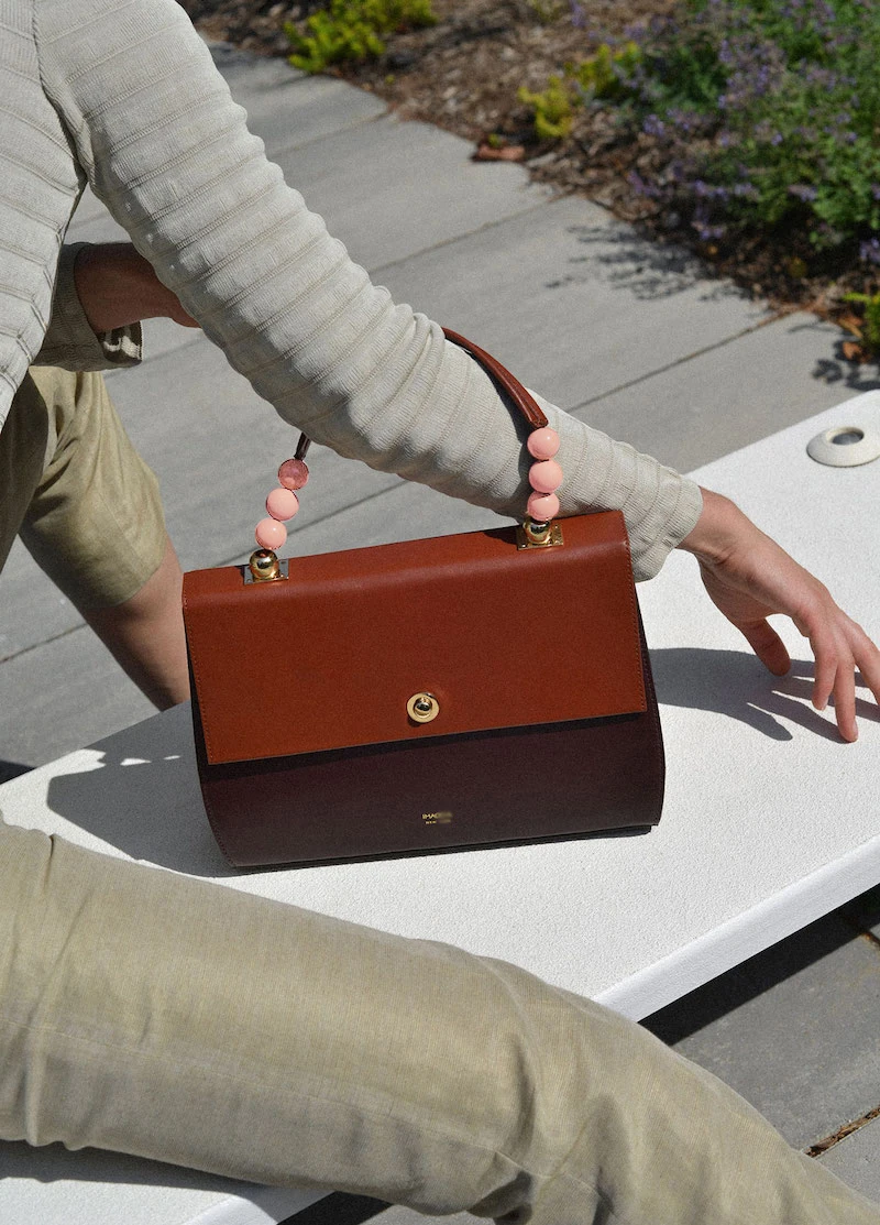 Акриловая сумка из бисера винтажная Женская сумочка с клапаном сумки на плечо