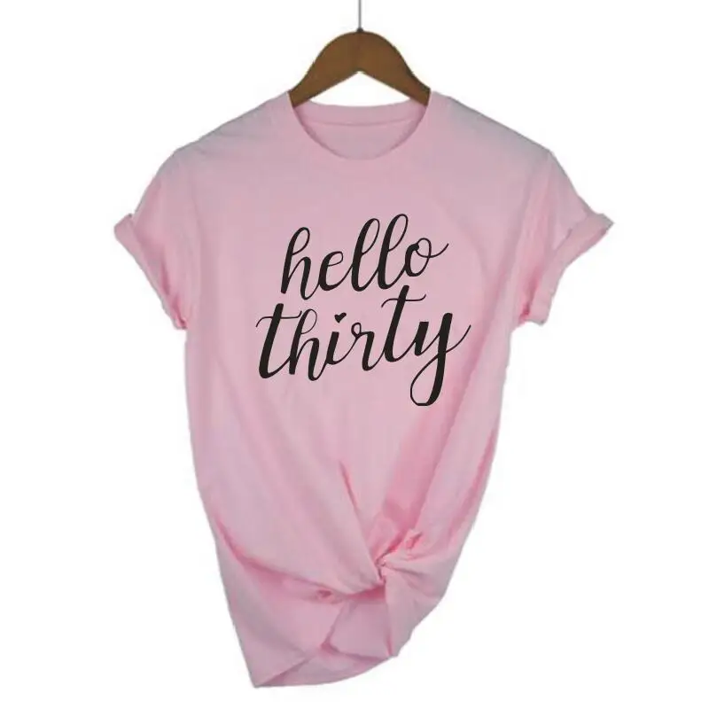 Женская хипстерская футболка Hello Twenty с буквенным принтом коротким рукавом в