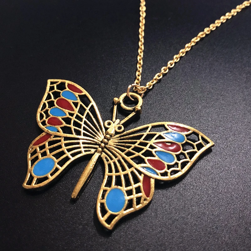 

New Fashion Emperor Color Butterfly Pendant Necklace, Flower Butterfly Insect Charm, Women's Clothing Accessories, Wife's Gift