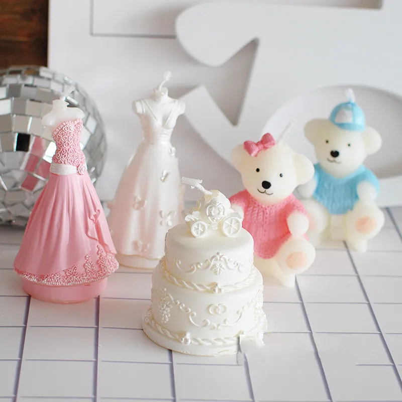 Элегантное свадебное платье дизайнерское белое романтическое искусственное в