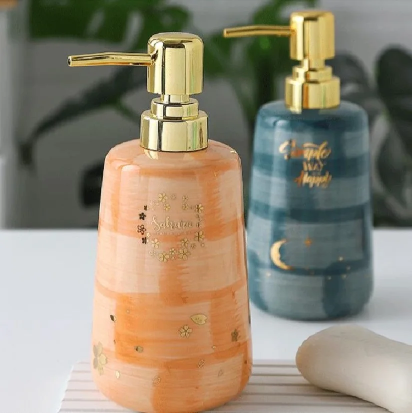 Ceramic ins wind hand washing bottle bathroom shower toilet bottled pressed model room emulsion bottle. | Дом и сад