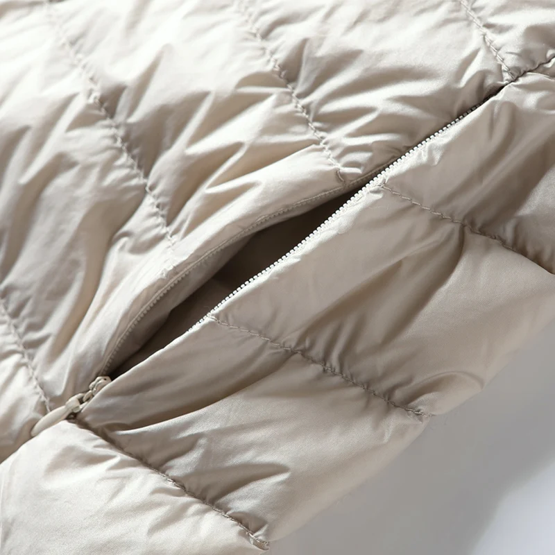 Женский жилет куртка на утином пуху женская с капюшоном весна осень Ультра