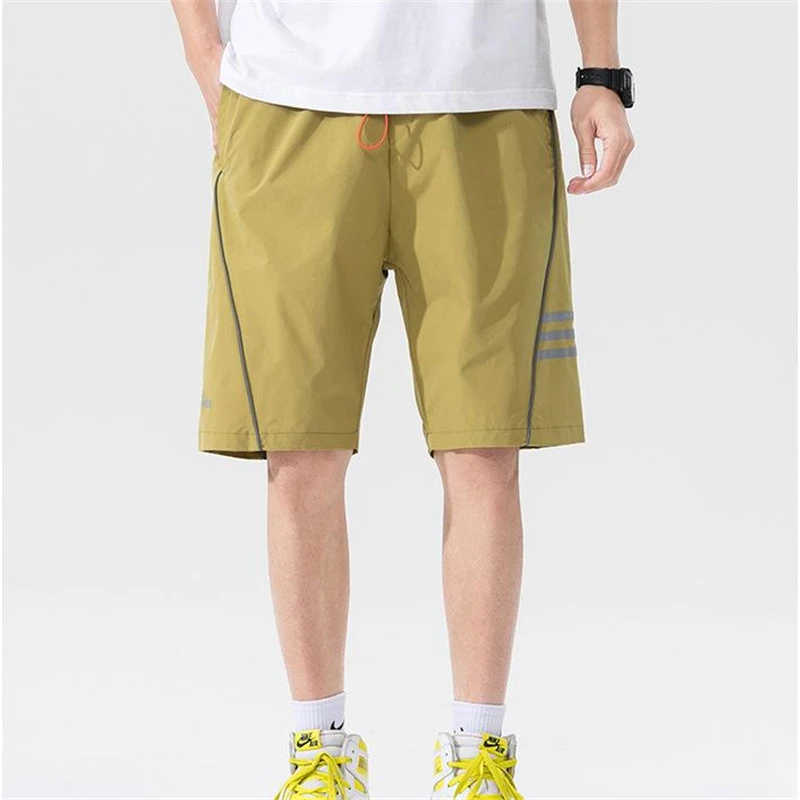 

FOJAGANTO Men's Casual Shorts Hip Hop 2021 Summer Solid Color Side Decorative Reflective Five-Point Shorts