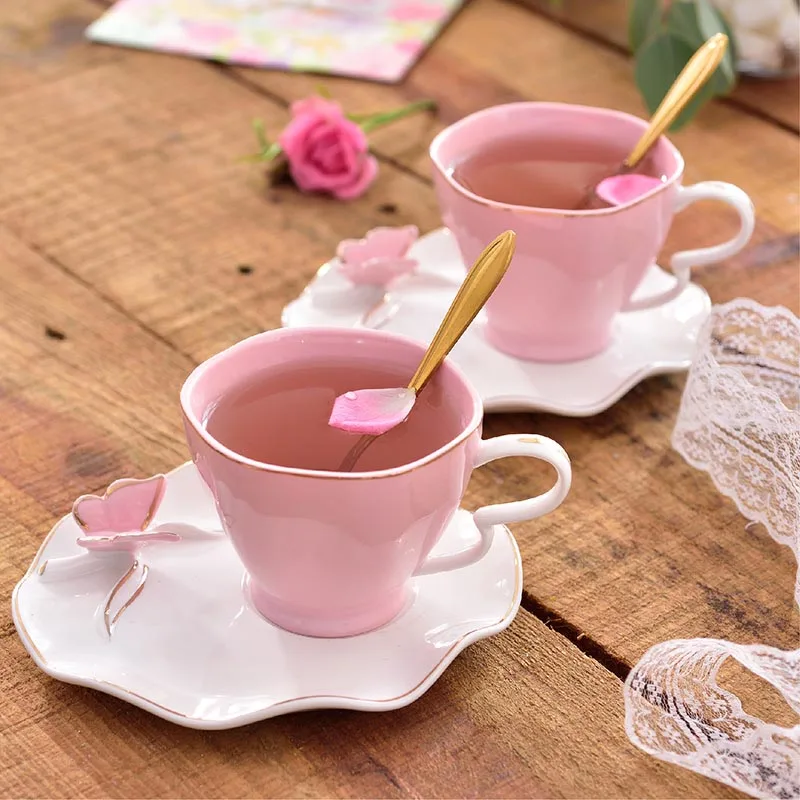 

Exquisite Butterfly Bird Top Bone China 220ml Coffee Cup Saucer Free Spoon Ceramic Teacup European Porcelain Tea Tumble