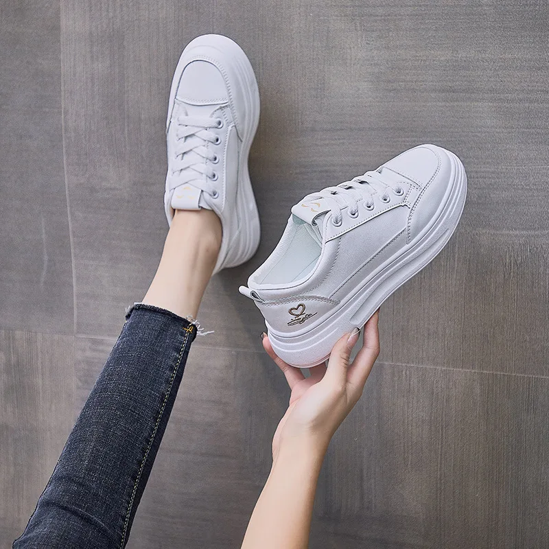 

Small White Shoes Female New Breathable Leisure Sports Board Shoes Thick Bottom Increases Single Shoes Sneakers for Women