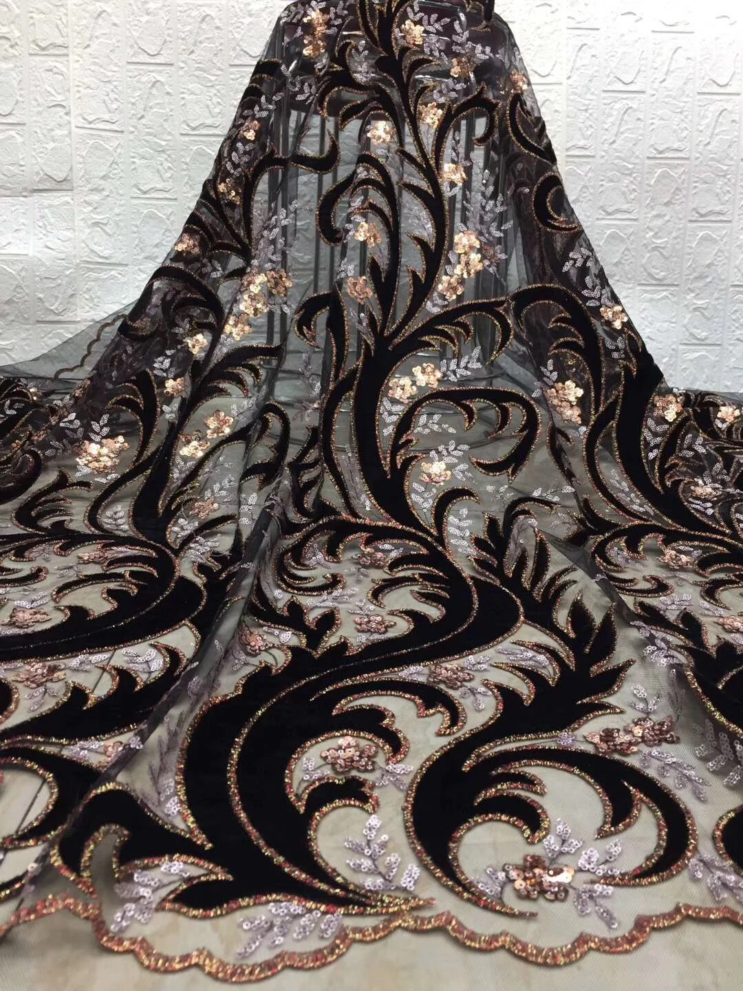 

2020 Latest Sequins Lace Fabric African Nigerian Tulle Velvet Lace Fabric for Wedding Velvet Lace Fabric with Sequins KFJ20103