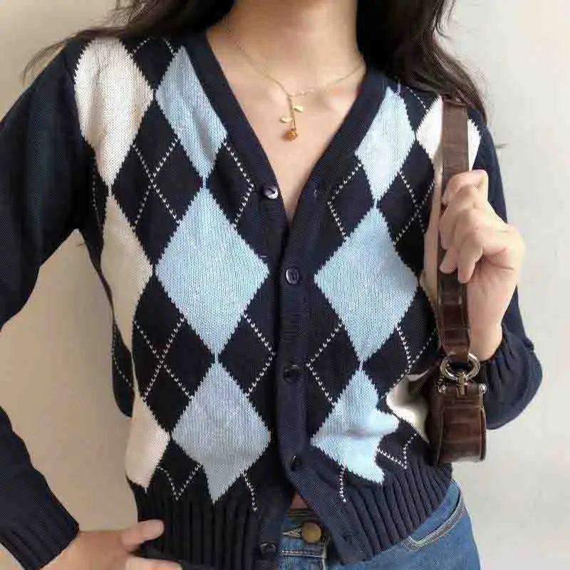 

Knitwear Short Cardigan Long Sleeve v-neck Short Knitted Sweaters Thin Cardigan women Short Sleeve Sun Protection Crop Top