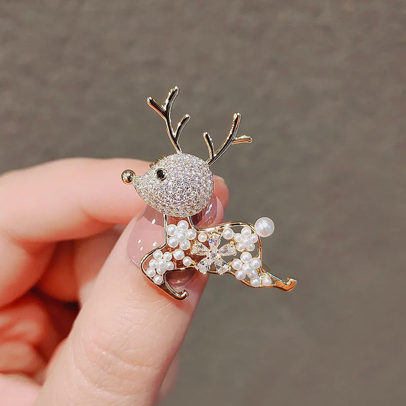 

RINHOO Full Rhinestone Chritmas Deer Brooches For Women Elegant Simulated Pearl Elk Christmas Animal Brooch Pins 2022 Xmas Gifts