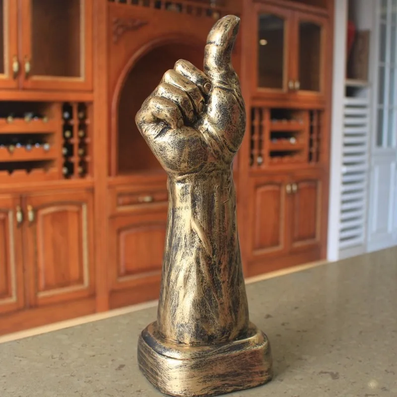 

Fitness Muscle Man Sets Up Bodybuilding Sports Competition Trophies Boxing Figures Statues Sculptures Gym Decorations Gift