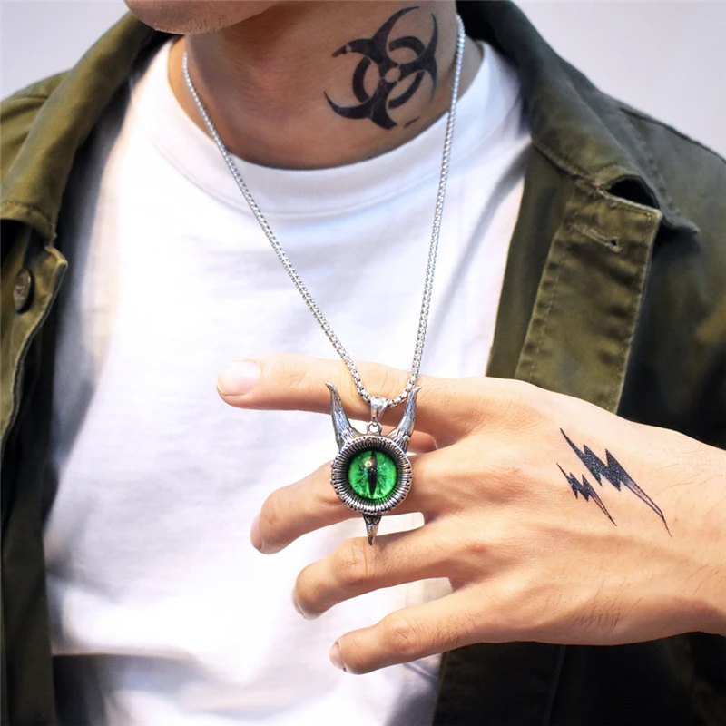 

Европейская и американская бижутерия в стиле хип-хоп, подвеска в виде глаза дьявола, аксессуары, мужское ожерелье из титановой стали