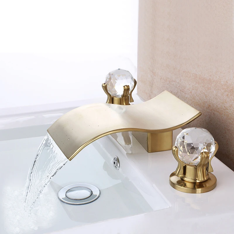 

Basin Mixer Waterfall Faucets Brush Gold Brass Deck Mounted Bathroom Sink Faucets 3 Hole Double Handle Hot And Cold Bathtub Taps