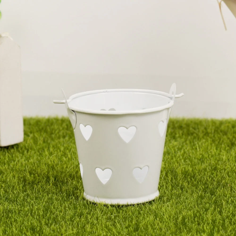 

6pcs Tinplate Buckets Hollow-out Heart Shaped Buckets Flower Pots Candy Organizing Boxes for Home Wedding (White +)