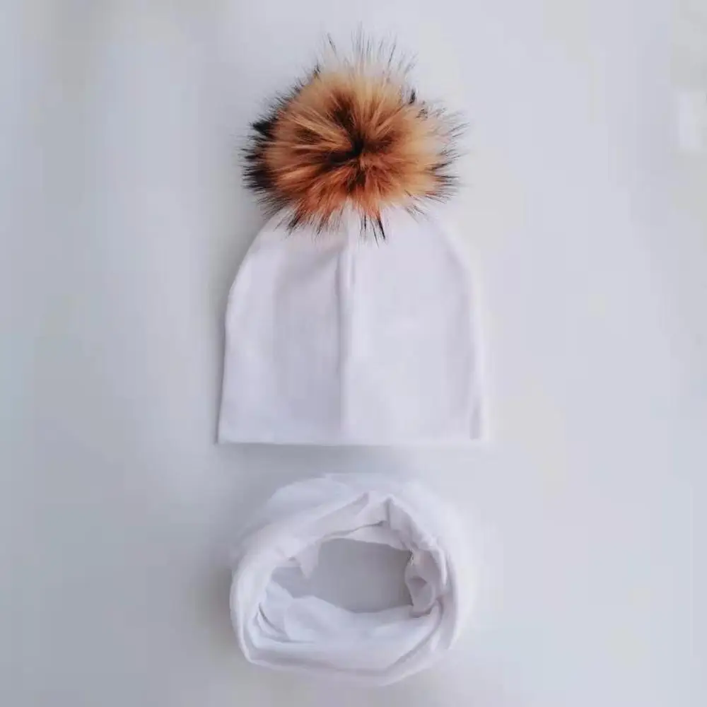 2 white Детская шапка с помпонами, осенне-зимние детские шапки для девочек и мальчиков, детская шапочка, шапка с воротником, шарф, комплект, детская шапка, реквизит для фотосессии - Цвет: 2 white
