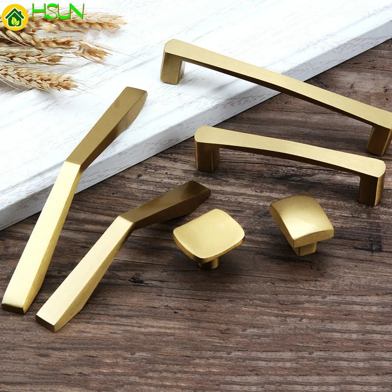 

1 pcs Gold brass kitchen cabinet handles Cupboard Door Pulls Drawer/dresser Knobs European Fashion Furniture Handle Hardware