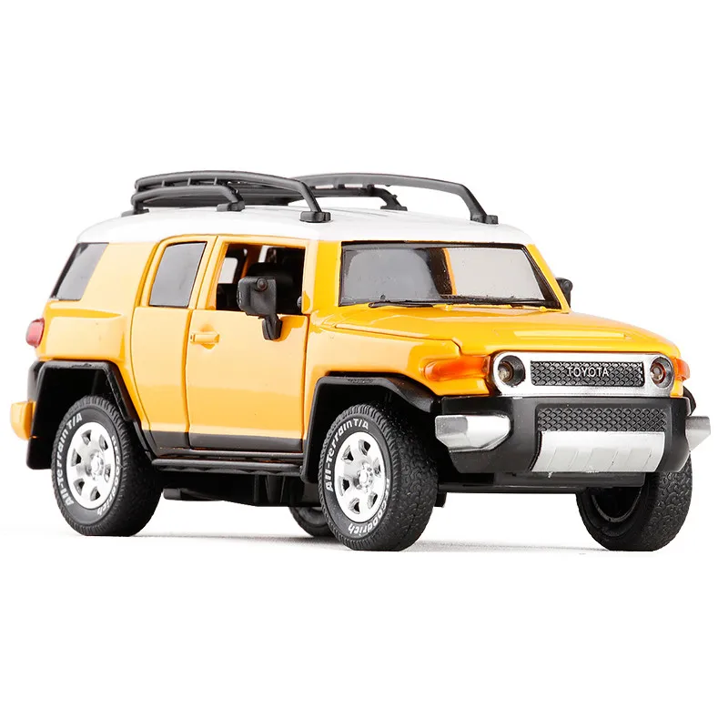Высокая имитация 1:32 Toyota FJ CRUISER модель SUV, Изысканный детский звук и свет игрушка с инерционным механизмом внедорожная модель