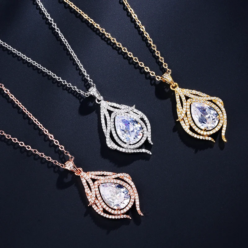 

Retro Hollow Drop-shaped Full Inlaid AAA Zircon Pendant Necklace Bridal Wedding Banquet Choker Jewelry For Women 2021