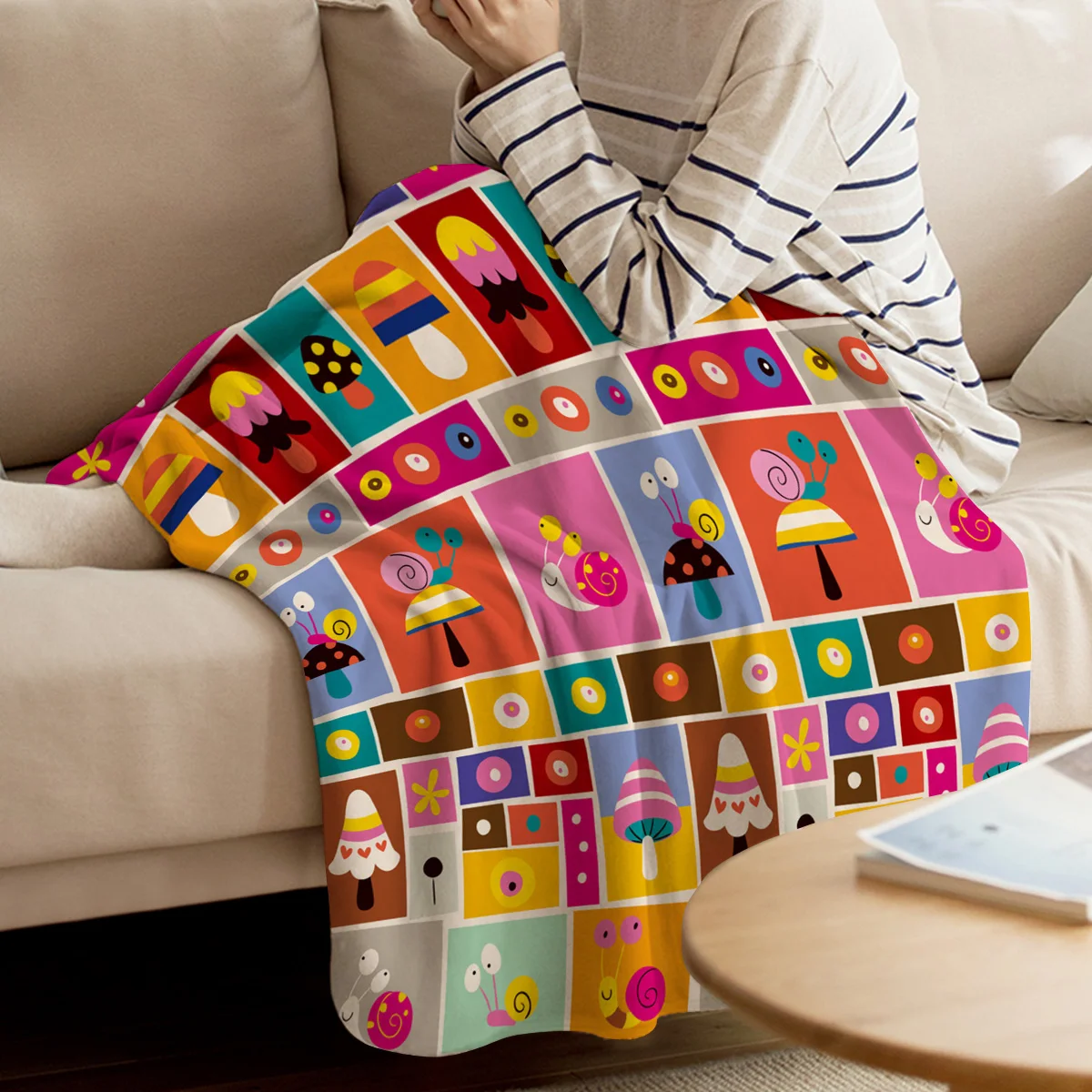 Улитка гриб растение красный цветок пледы одеяло диван кровать ребенок взрослый