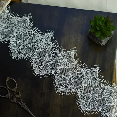 Кружевная лента полиэстер черная 6 м