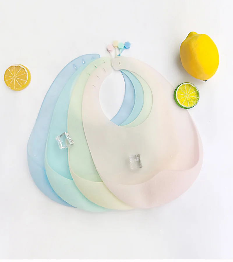 

2021 NEW Ultra-thin Silicone Baby Bibs Waterproof Feeding Bib Breathable Solid Soft Babies Accessories Newborn Infants