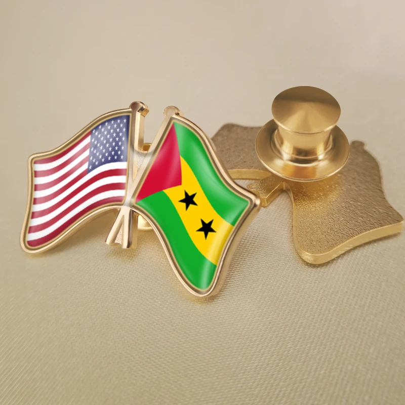 Соединенные Штаты Сан-Томе и Принсипи перекрестные двойной флаг дружбы значков