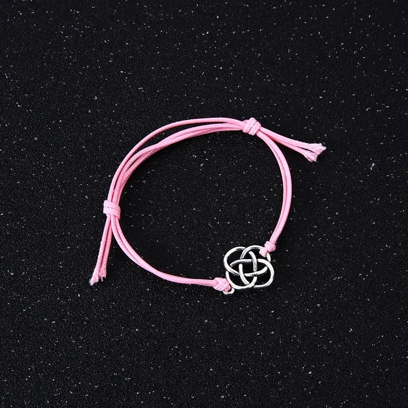 Браслет-брелок с надписью &quotБраслет дружбы&quot