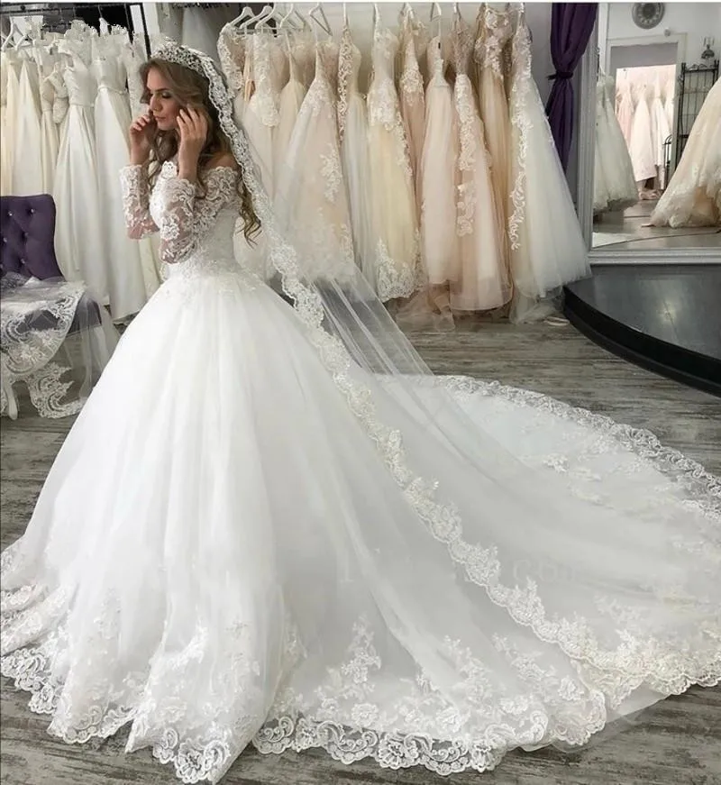 

Princess Long Sleeves Ball Gown Country Wedding Dresses Bateau Neck Appliques Tutu Skirt Vintage Bride Gowns Vestido De Noiva