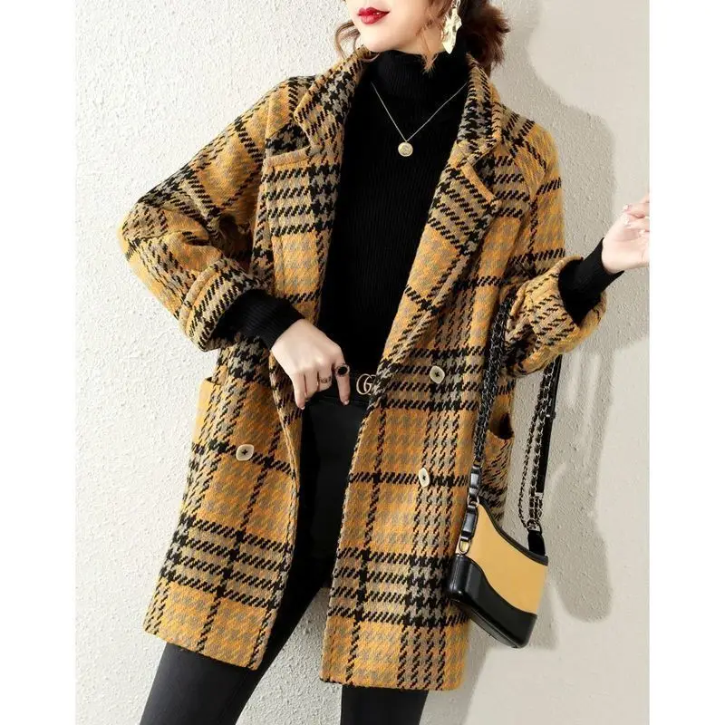 

Winter Korean Women Woolen Coat Yellow Plaid Wool & Blends Double Breasted Vintage Loose Ladies Coats
