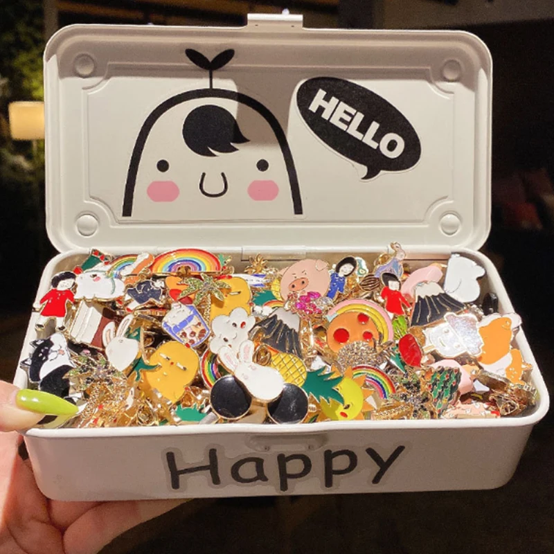 

30 шт., металлические булавки, в коробке