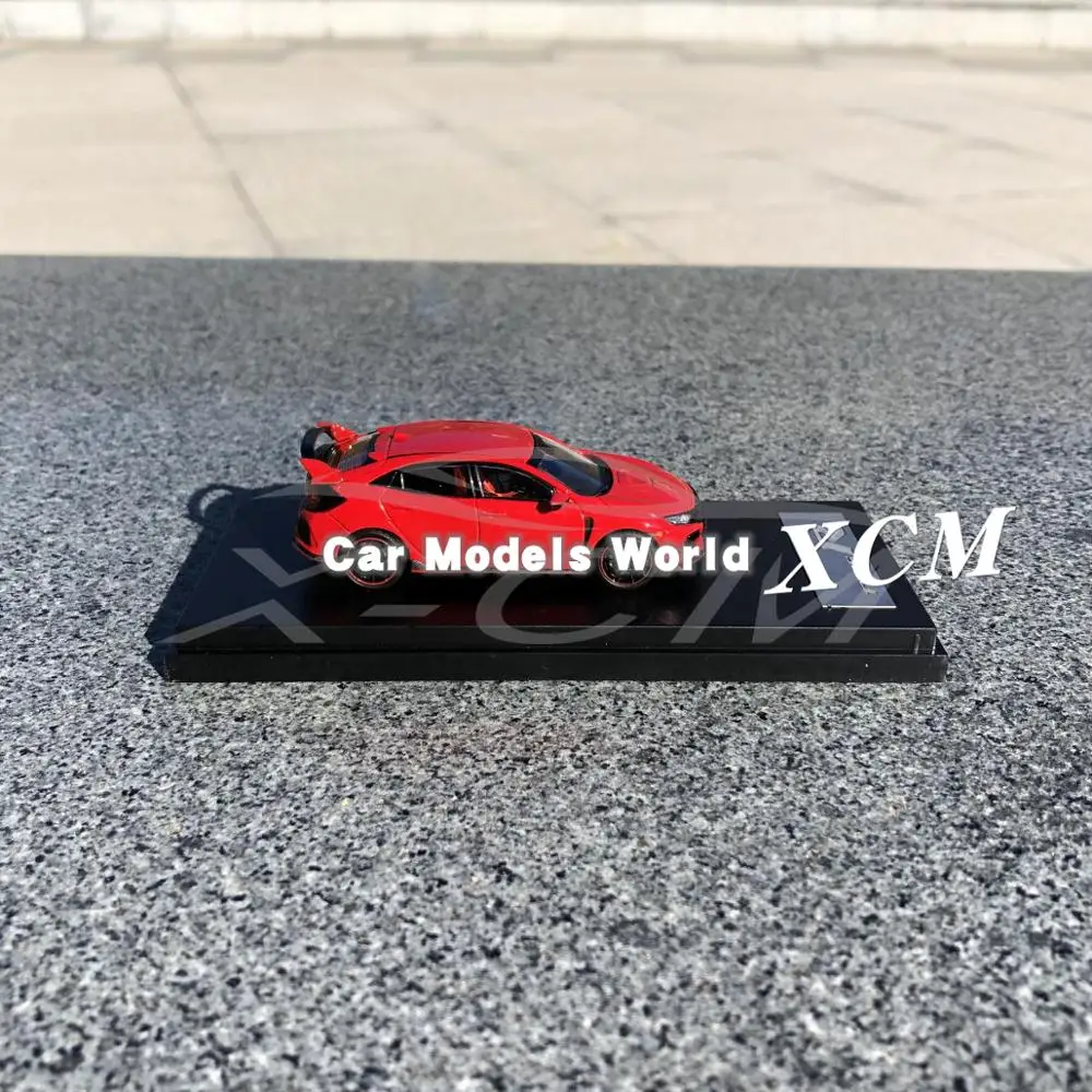 Модель литая автомобиля модели LCD для Type R 1:64 (красный) + небольшой