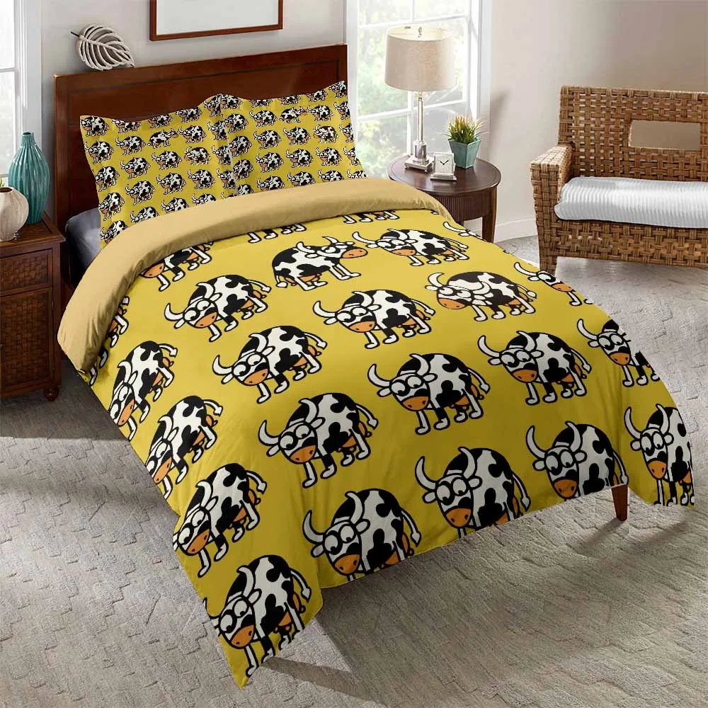 Набор постельного белья "Коровьи пятна", 2/3 предмета, с ковровым покрывалом в 3D на желтом фоне - подарок.