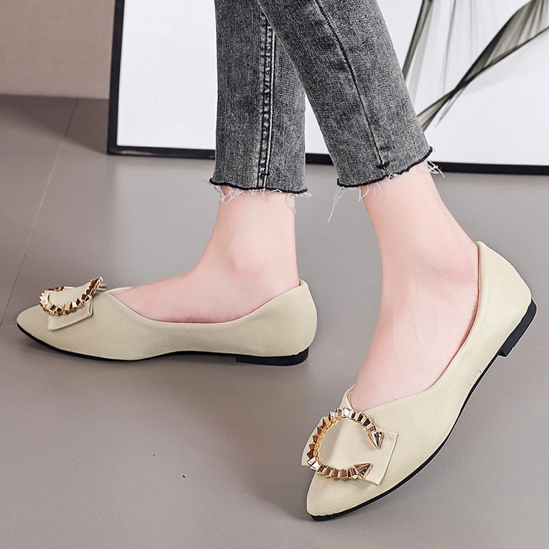 

Women's Shoes