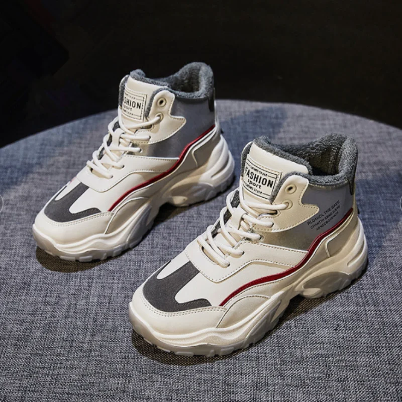 

Зимняя модная сохраняющая тепло спортивная обувь женская плюшевая спортивная обувь на толстой подошве Вулканизированная обувь зеленая сп...