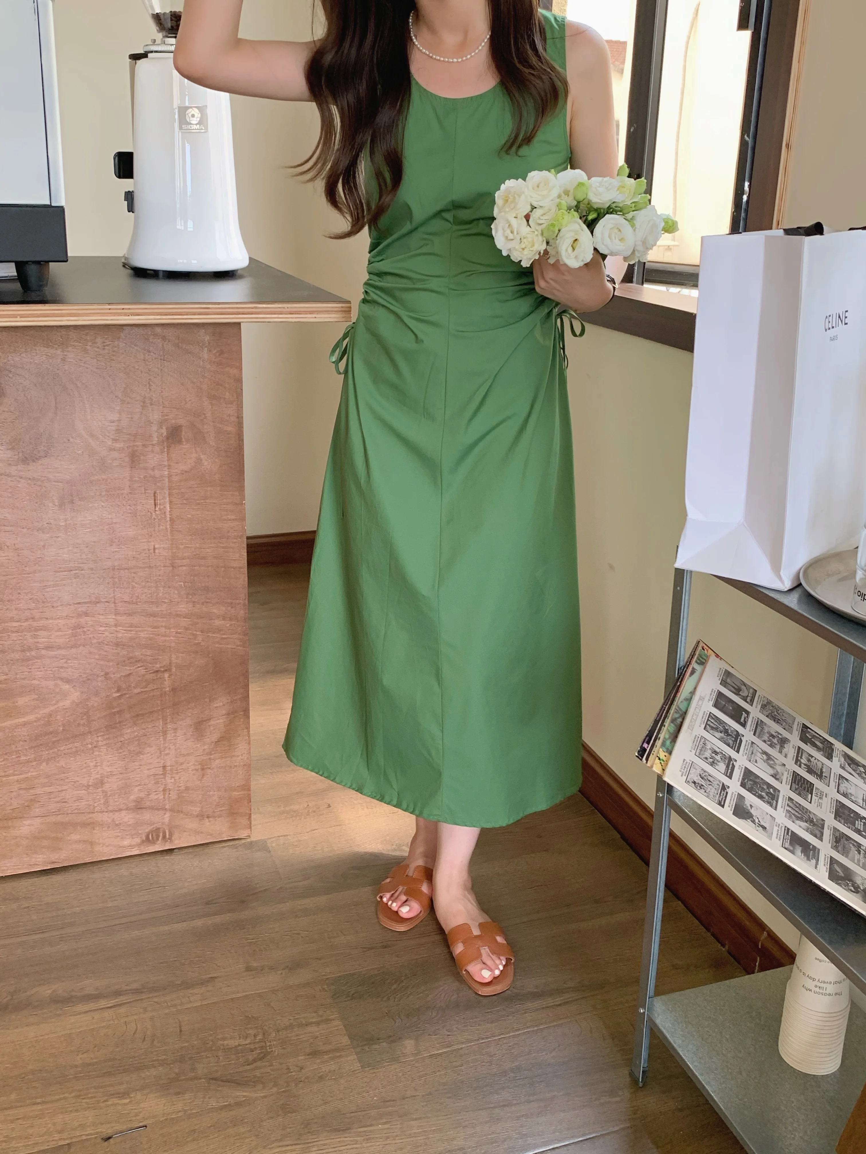 

Korejpaa Women Dress 2021 Summer French Temperament Round Neck Hollow Drawstring Straps Exposed Slim Sleeveless Vest Vestidos