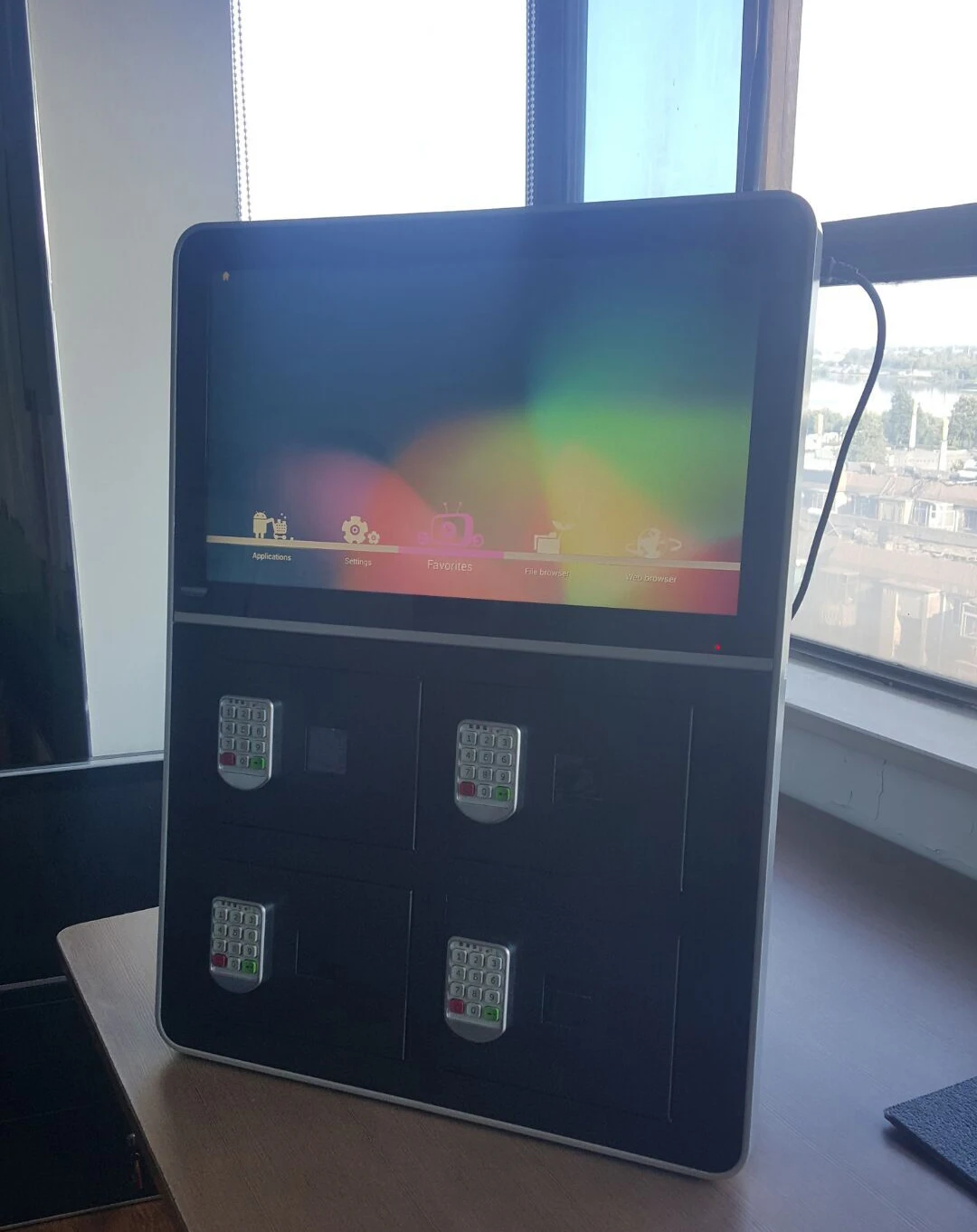 coin operated mobile phone charging kiosk charger station cell phone with advertising screen free global shipping