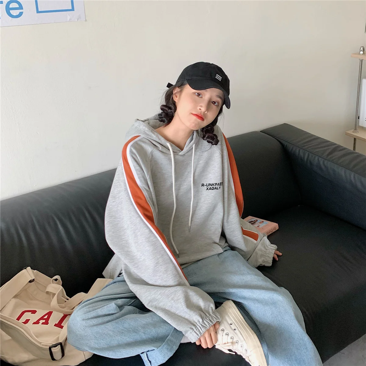 

Fashion Hooded Sweater Women's High Street Hi