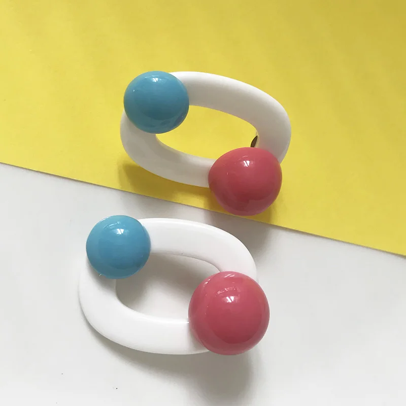 2020 Сезон весна Новинка Модные синий красный и белый цвета свисающие серьги для