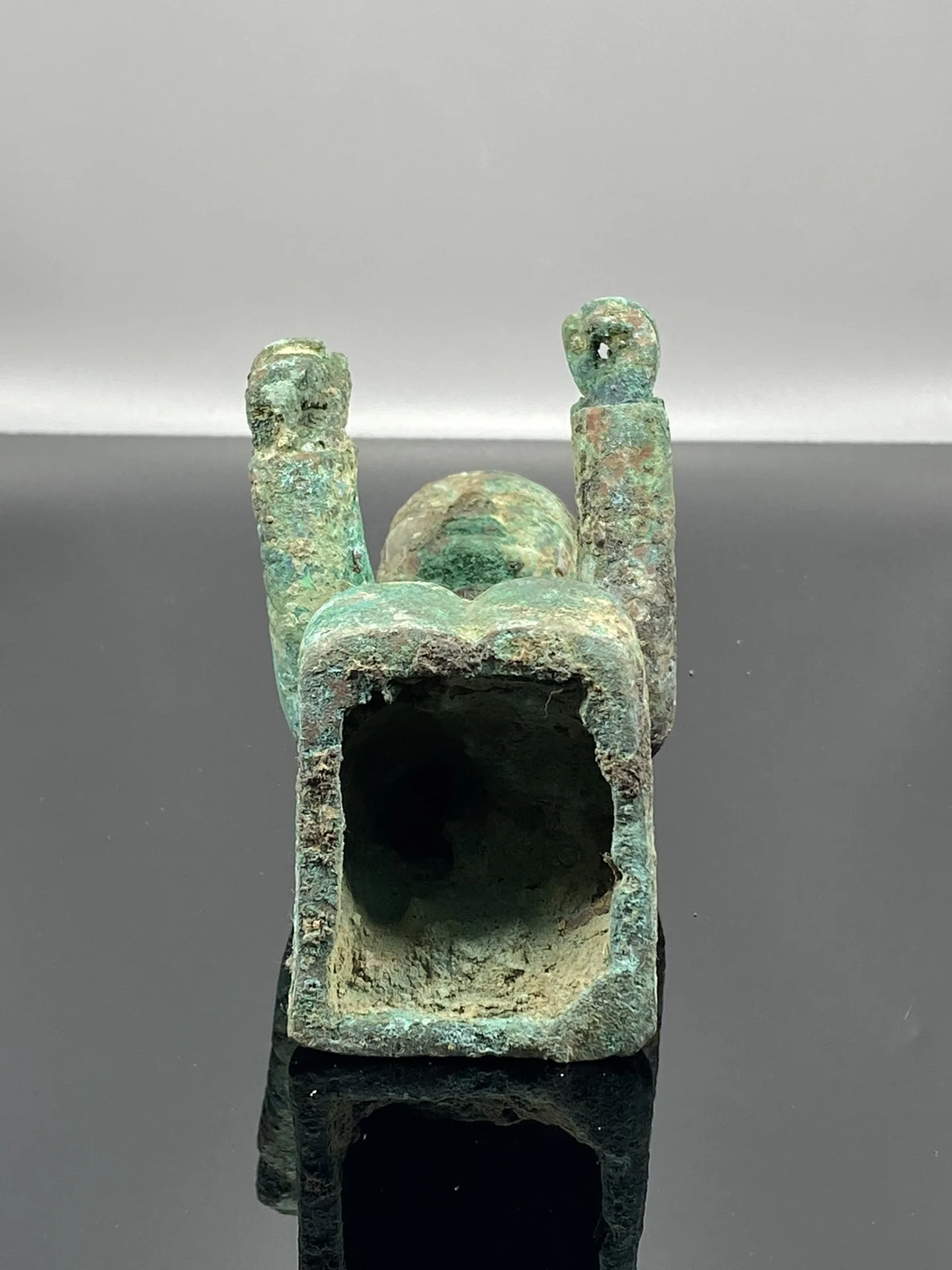 

LaoJunLu Kneeling Man Of Bronze In The Han Dynasty Imitation antique bronze masterpiece collection of solitary Chinese