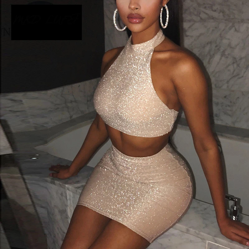 Сексуальные укороченные топы на бретельках с открытой спиной и юбка карандаш