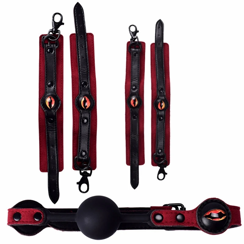 Набор секс-игрушек для взрослых мужчин и женщин наручники БДСМ флирт пар набор