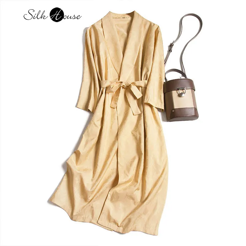 

Золотой шелк тутового шелкопряда тяжелый шелк жаккардовый двойной дворец ткань V-образный вырез ремень средней длины ветровка пальто