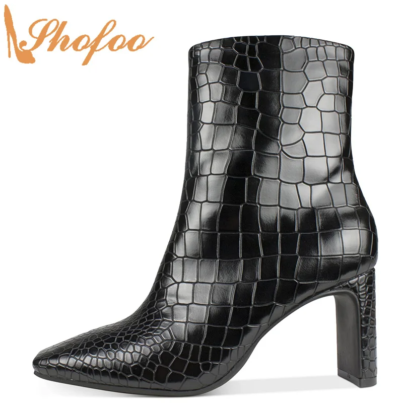 

Женские ботильоны на высоком квадратном каблуке, черные ботинки с тиснением под крокодиловую кожу, на молнии, большие размеры 42 43