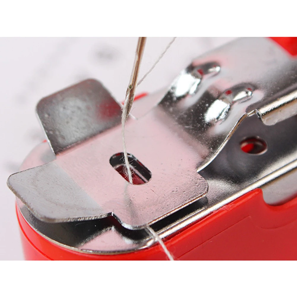 Portable Mini Manual Sewing Machine Simple Operation Tools Cloth Fabric Handy Needlework Tool For Home Daily Use | Дом и сад